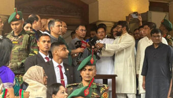 দল-মত নির্বিশেষে সকলে মিলে দেশ গড়ার প্রত্যয় প্রধানমন্ত্রীর