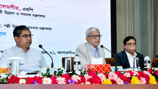 এলজিইডির উন্নয়ন কার্যক্রমে গতি আনতে সমন্বিত পরিকল্পনার আহ্বান স্থানীয় সরকার মন্ত্রীর