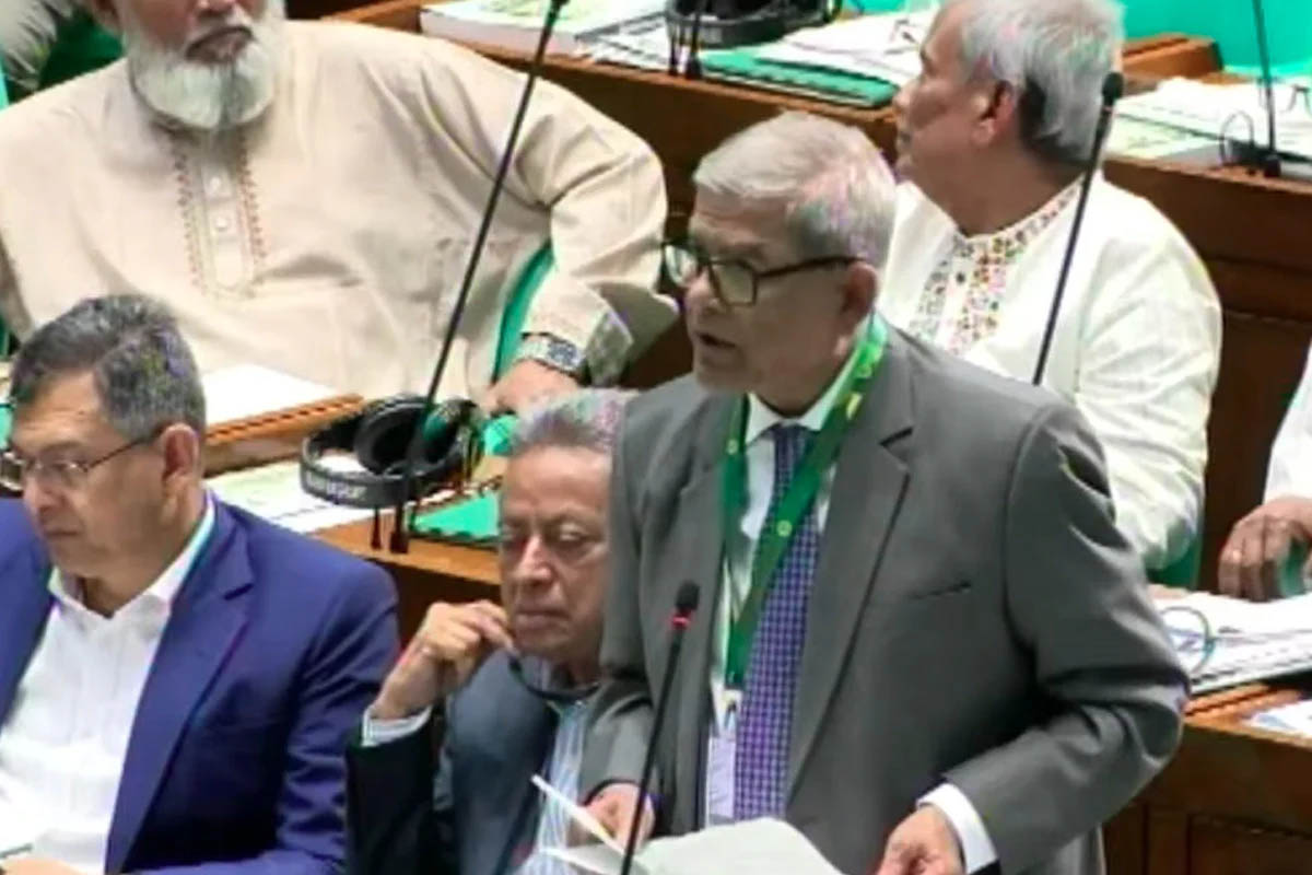 সংসদে স্থানীয় সরকারমন্ত্রী