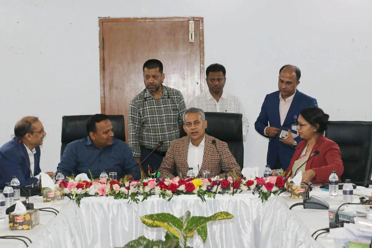 নৌপরিবহনের সব প্রতিষ্ঠানকে জনবান্ধব ও লাভজনক করতে মন্ত্রী-প্রতিমন্ত্রীর নি র্দে শ