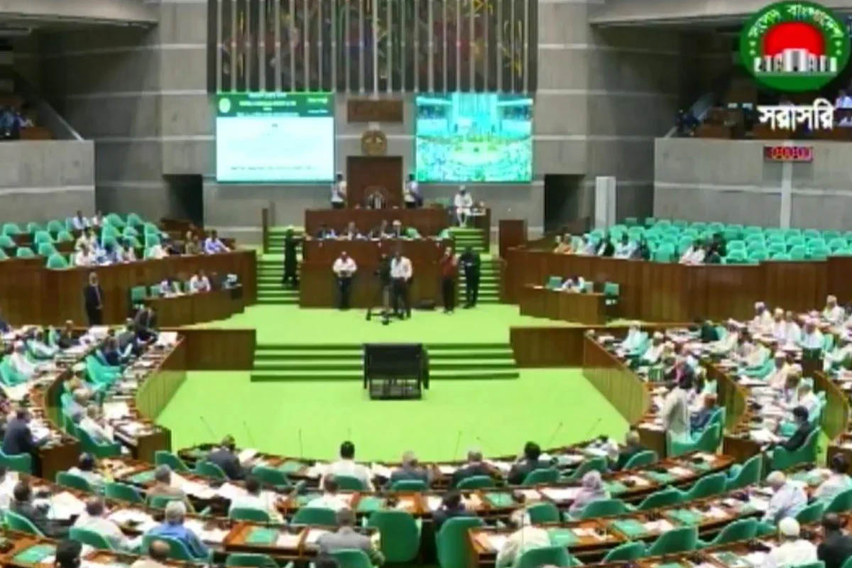 বগুড়া স্টলপোর্ট ও লালমনিরহাট বিমানবন্দর চালুর পরিকল্পনা