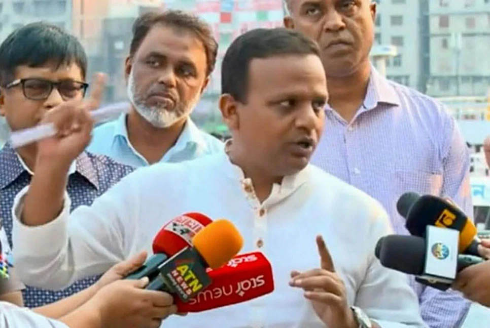 নৌকা থেকে লঞ্চে যাত্রী ওঠা সম্পূর্ণ ব ন্ধ করা হবে : নৌপরিবহন প্রতিমন্ত্রী