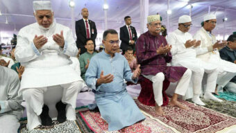 জাতীয় ঈদগাহে ঈদের নামাজ পড়লেন রাষ্ট্রপতি ও প্রধানমন্ত্রী