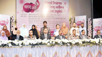সিলেটে বিভাগীয় পর্যায়ে ‘শ্রেষ্ঠ অদম্য নারী’ পুরস্কার প্রদান