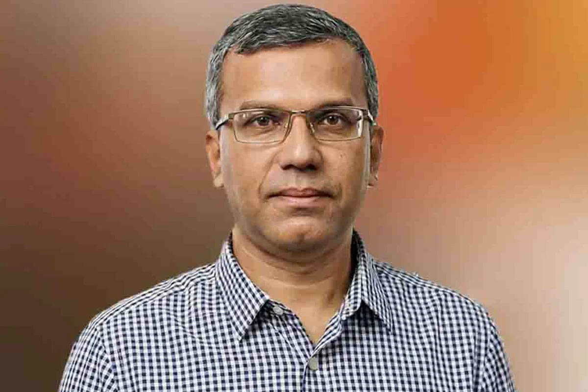 পাঁচ ব্যাংক একীভূতকরণ প্রক্রিয়া চলবে: গভর্নর