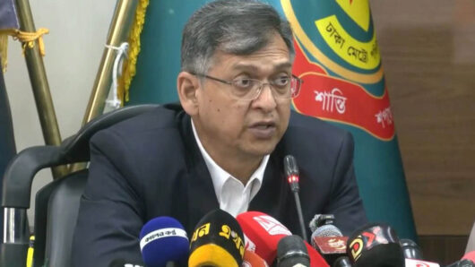 পুলিশের পোশাক পরিবর্তন নিয়ে যে বার্তা দিলেন স্বরাষ্ট্রমন্ত্রী