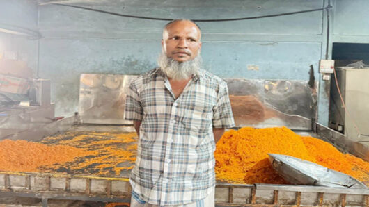 সিলেটে মাশরাফির কা*রখানায় অভিযান, নুরু খানকে কা*রাদন্ড