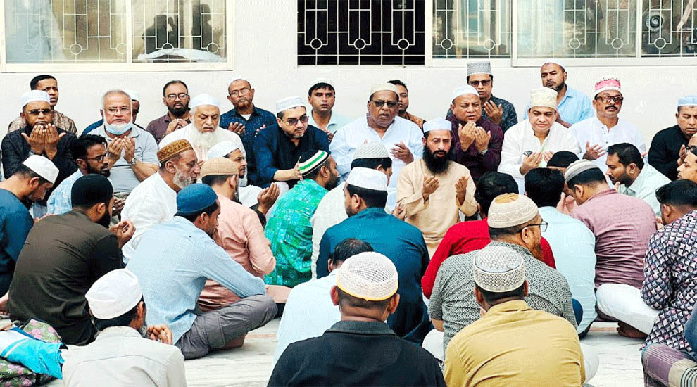 ডা. শাহরিয়ার চৌধুরীর সুস্থতা কামনায় জেলা ও মহানগর বিএনপির দোয়া মাহফিল