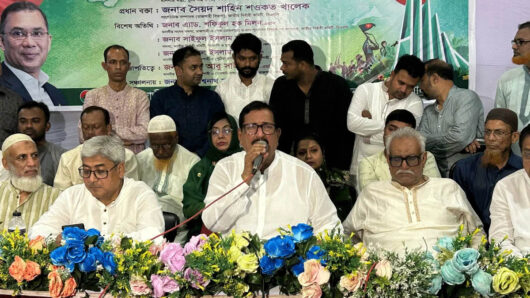 আমরা বন্ধুতে বিশ্বাস করি : ভূমিমন্ত্রী