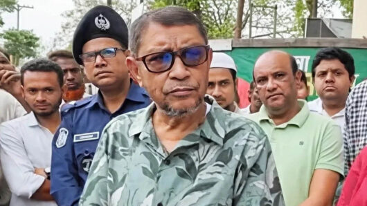স্বাস্থ্যসেবাকে জনগণের দোরগোড়ায় পৌঁছে দিতে চাই: স্বাস্থ্যমন্ত্রী