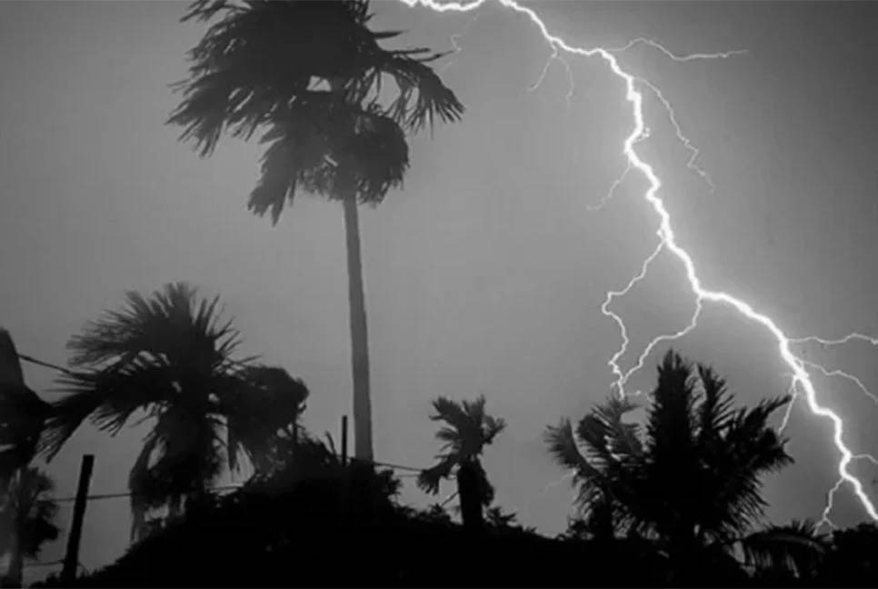 ঢাকাসহ বিভিন্ন স্থানে ব জ্র সহ শিলাবৃষ্টির আভাস