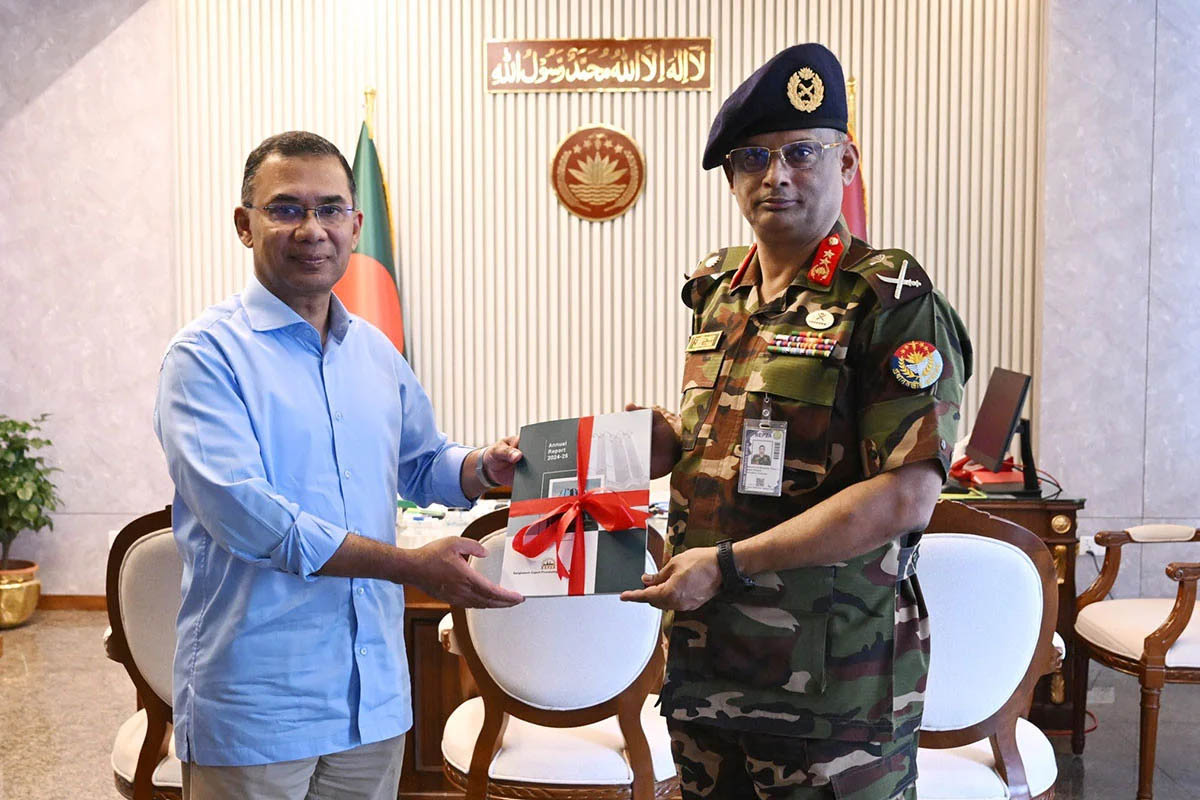 প্রধানমন্ত্রীর সঙ্গে বেপজার নির্বাহী চেয়ারম্যানের সৌজন্য সাক্ষাৎ