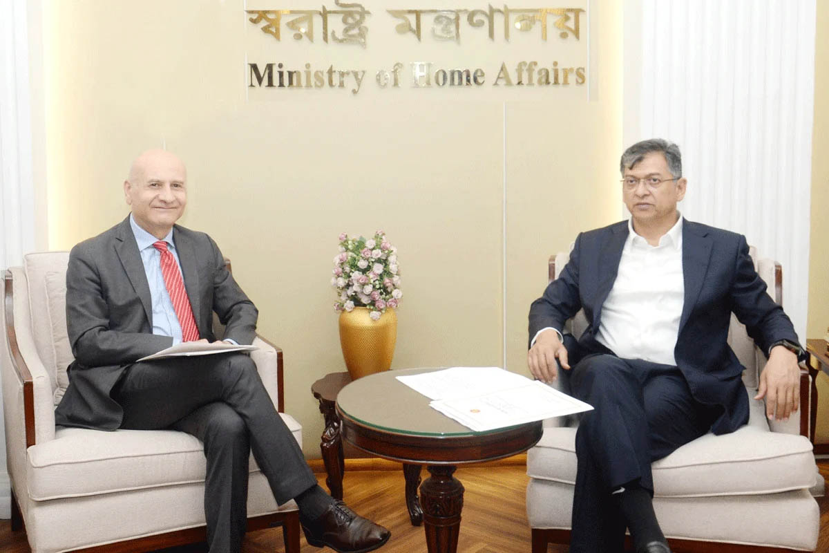 বাংলাদেশ ইতালির সঙ্গে সম্পর্ককে বিশেষ গুরুত্ব দেয়: স্বরাষ্ট্রমন্ত্রী