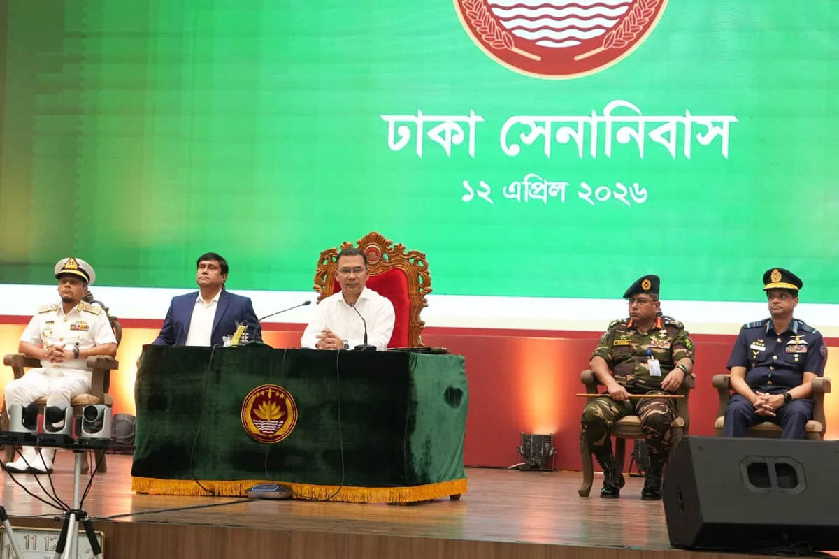 সশস্ত্র বাহিনী স্বাধীন রাষ্ট্রের শক্তি, মর্যাদার প্রতীক: প্রধানমন্ত্রী