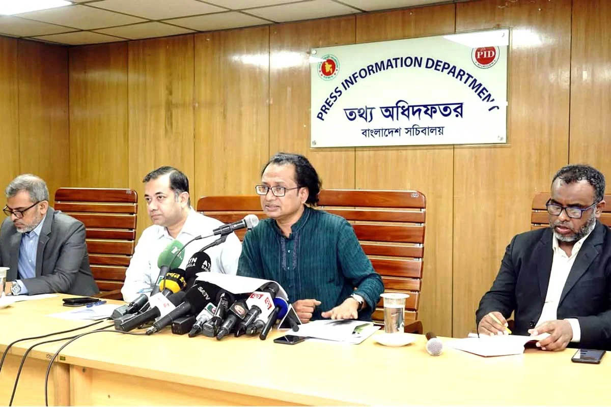 জ্বালানি দামের সঙ্গে সমন্বয় করে পরিবহন ভাড়া নির্ধারণ হবে: ডা. জাহেদ