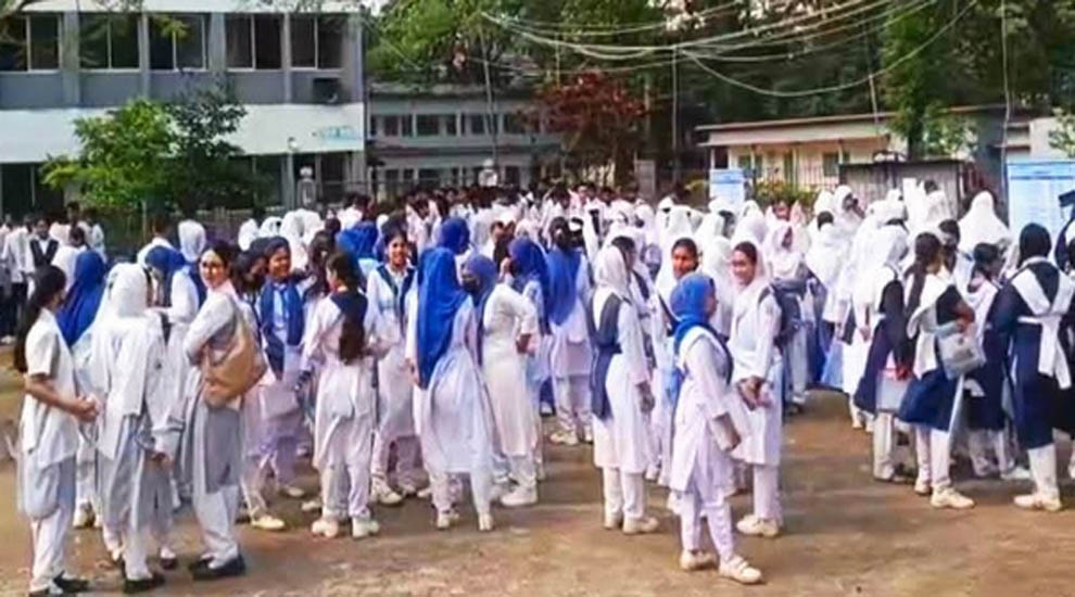 সিলেটে এসএসসি পরীক্ষায় অনুপস্থিত ৬৭৪, শান্তিপূর্ণ প্রথম দিন