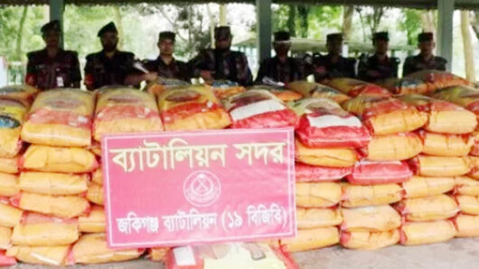 সিলেট সীমান্তে আ ট ক জিরা- মহিষের চালান