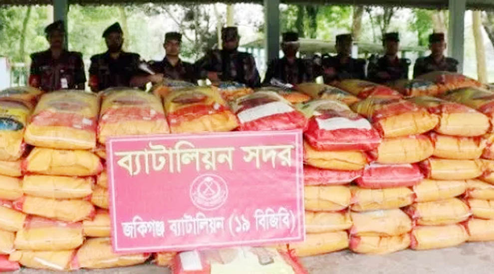 সিলেট সীমান্তে আ ট ক জিরা- মহিষের চালান