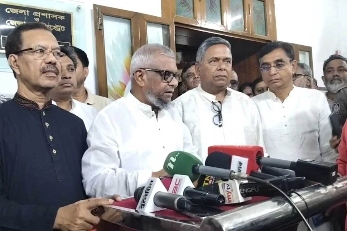 ‘দুই-তিন দিনের মধ্যে জ্বালানি তেল অনেকটা স্বাভাবিক হয়ে যাবে’