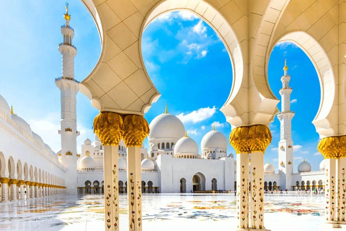 সৃষ্টিকুলের সবকিছু আল্লাহর নিয়ন্ত্রণে