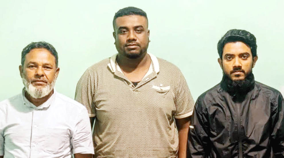 নবীগঞ্জে কলেজছাত্র মঞ্জুর হ ত্যা, গ্রে*প্তা*র ৩