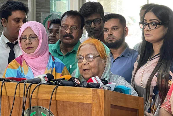 সংসদে নারী আসনের সদস্যদের ভূমিকাও জরুরি: সেলিমা রহমান