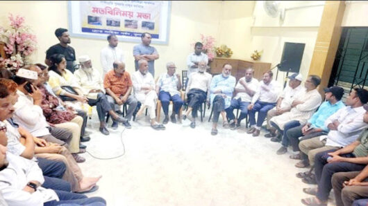 কুলাউড়ায় পাবলিক লাইব্রেরি পুনরায় চালুর দাবিতে মতবিনিময়
