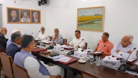 বিএনপির স্থায়ী কমিটির বৈঠকে তারেক রহমান