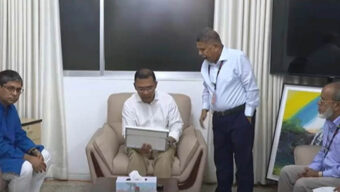 নবনিযুক্ত ১৪ জেলা পরিষদ প্রশাসকের সঙ্গে প্রধানমন্ত্রীর বৈঠক