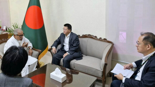 প্রধানমন্ত্রীর কৃষি উপদেষ্টার সঙ্গে চীনা রাষ্ট্রদূতের সাক্ষাৎ