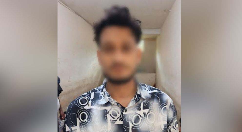 মহাজনপট্টি লালকে ধরলো পুলিশ