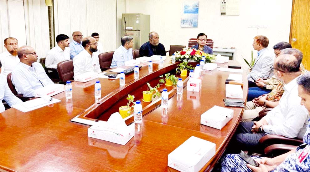 সিলেট ওসমানী বিমানবন্দরের কার্গো জটিলতা নিরসনে বাণিজ্যমন্ত্রীর বৈঠক