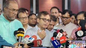 চামড়া শিল্প বিলিয়ন ডলারের রপ্তানি আয়কারী খাত হিসেবে গড়ে তোলা হবে: বাণিজ্যমন্ত্রী