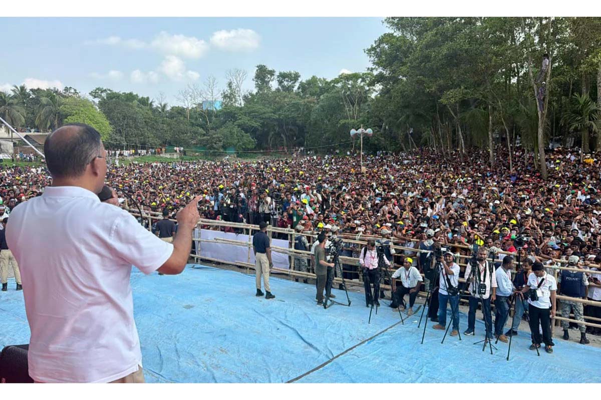 স্নাতক পর্যন্ত মেয়েদের পড়াশোনার খরচ ফ্রি করবো: প্রধানমন্ত্রী