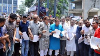 সিলেটে যে কারণে মহানগর বিএনপির লিফলেট বিতরণ