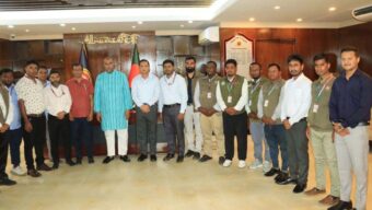কাজের স্বীকৃতি স্বরূপ কর্মীদের পুরস্কৃত করলেন সিসিক প্রশাসক