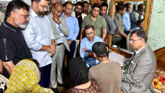 শিশু রামিসার বড় বোনের দায়িত্ব নিলেন প্রধানমন্ত্রী