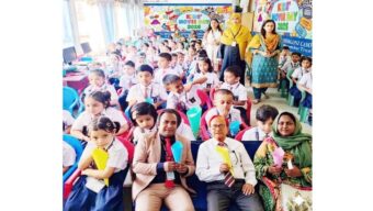 স্কলার্সহোম শিবগঞ্জ ক্যাম্পাসে ‘ইংরেজি মুভি ডে’ উদযাপন