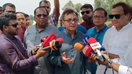 বাণিজ্যমন্ত্রী খন্দকার আব্দুল মুক্তাদির যুক্তরাষ্ট্রের সঙ্গে বাণিজ্যচুক্তি নিয়ে বলেছেন