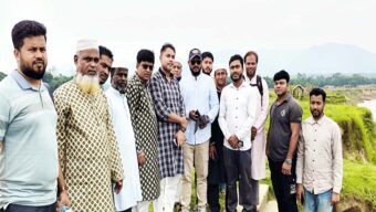 কানাইঘাটে লোভা নদীর ভাঙন রোধে মাঠে পাউবো