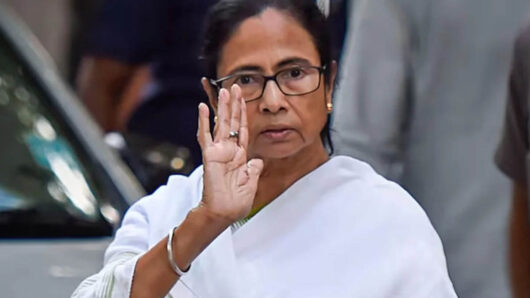 আনন্দবাজারের চোখে ৮ কারণে মমতার পতন
