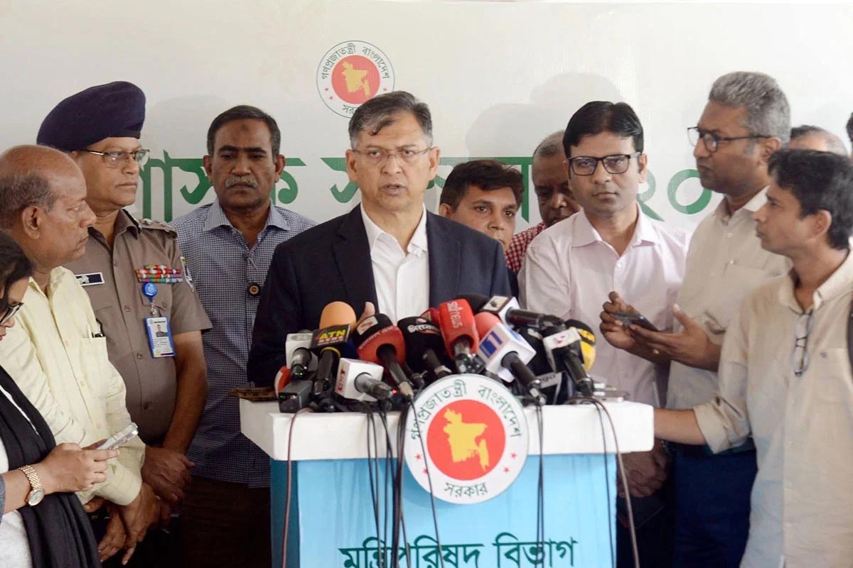 ৫ আগস্টের পরের মামলাগুলো যাচাই করা হবে: স্বরাষ্ট্রমন্ত্রী