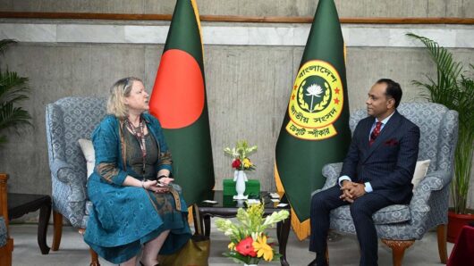 ডেপুটি স্পিকারের সঙ্গে ইউনেস্কো প্রতিনিধিদলের সাক্ষাৎ