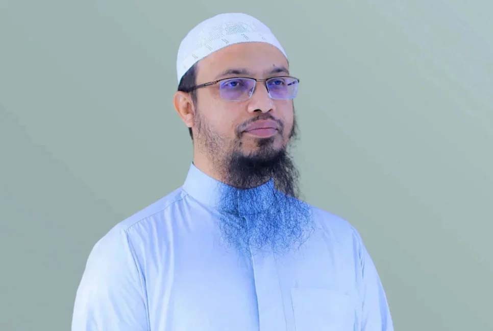 আসুন, শিক্ষিত হওয়ার আগে মানুষ হই