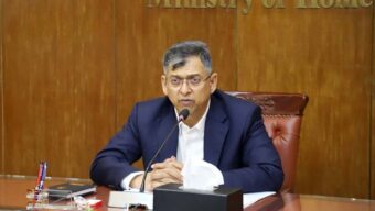 ব্যাটারিচালিত রিকশা মহানগর এলাকার বাইরে নেওয়ার চিন্তা-ভাবনা চলছে: স্বরাষ্ট্রমন্ত্রী