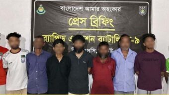 সিলেট অনলাইন জু য়া চ ক্রে র ৯ সদস্য পাকড়াও