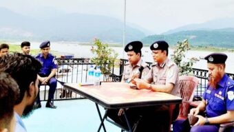 সাদাপাথর ঘুরে গেলেন ট্যুরিস্ট পুলিশ প্রধান