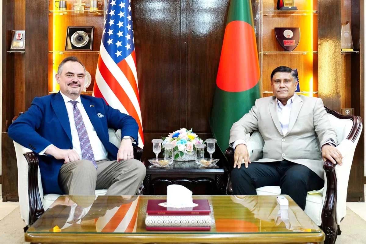 প্রতিরক্ষা খাতে যুক্তরাষ্ট্রের সহযোগিতা আরও বাড়বে, আশা বাংলাদেশের