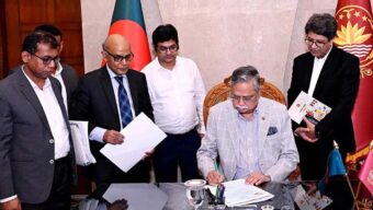 প্রস্তাবিত অর্থবিলে স্বাক্ষর করলেন রাষ্ট্রপতি
