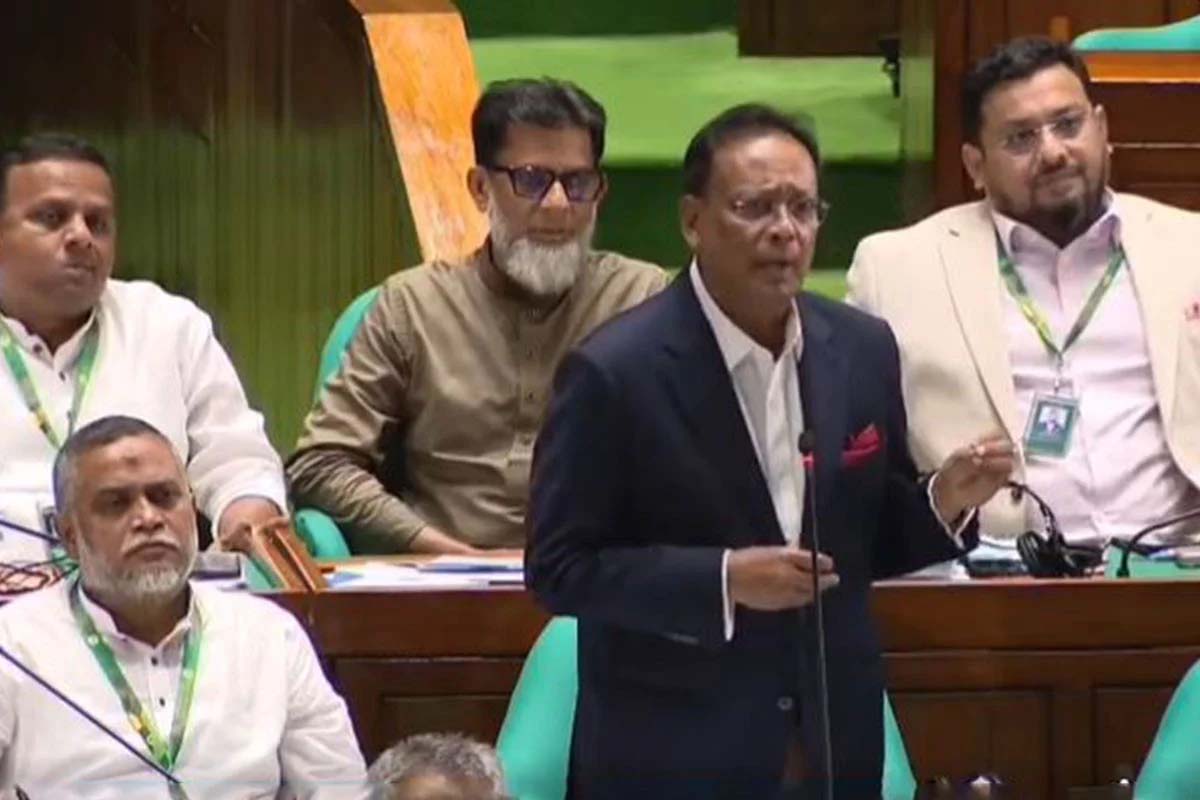 দেশে নিবন্ধিত সিম ৩২ কোটি ৮২ লাখ: সংসদে তথ্যপ্রযুক্তিমন্ত্রী
